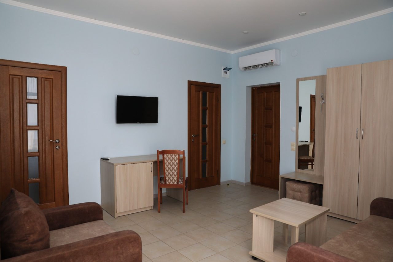 Люкс, Spitaki Greek Hotel