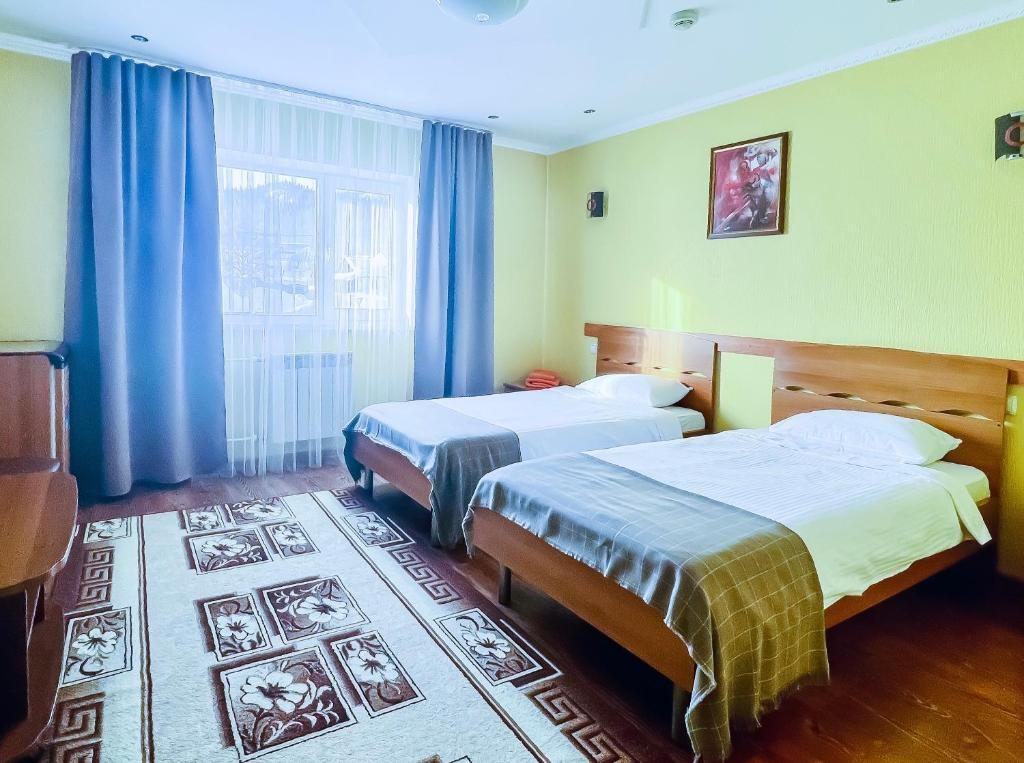 Двухместный (Двухместный номер с 2 односпальными  кроватями) гостиницы Сибирия, Шерегеш