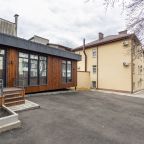 Парковка по запросу, Гостевой дом Магия КМВ