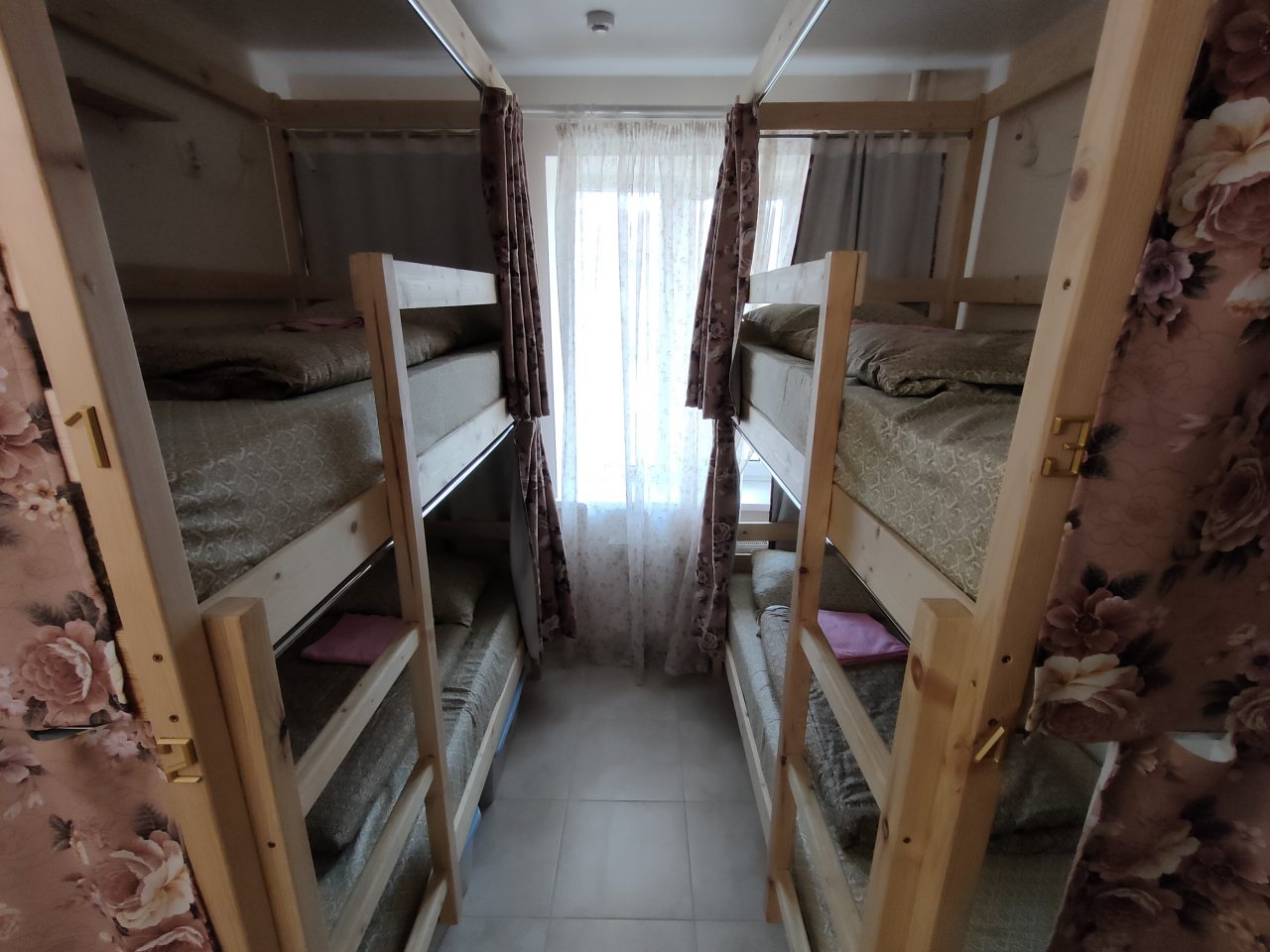 односпальная кровать
