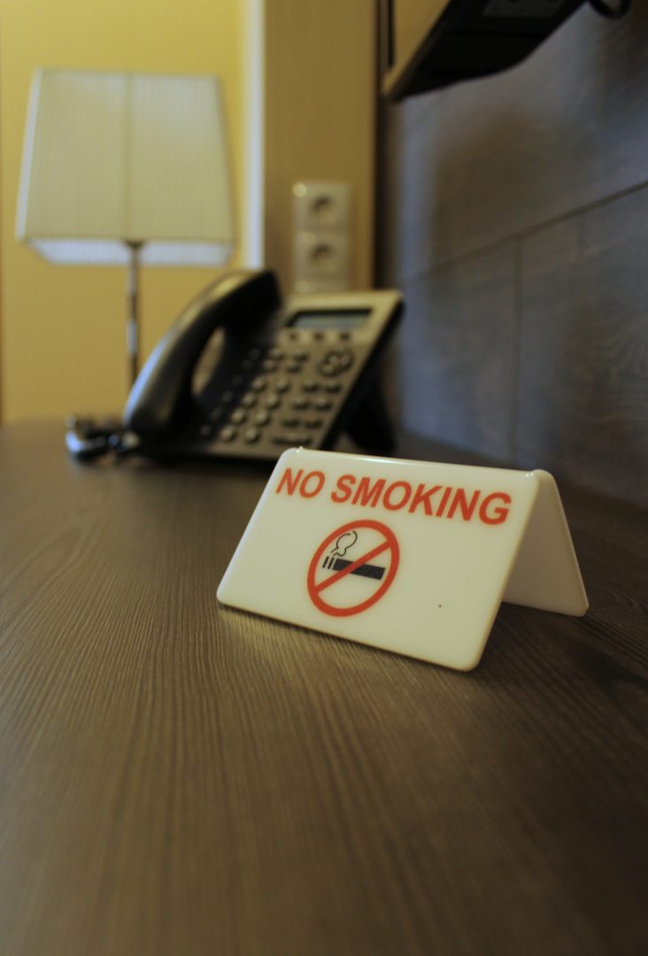 Курение на всей территории запрещено, Бизнес-отель Mister Goodman