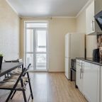 Апартаменты (Апартаменты 1394), Апарт-отель Домино