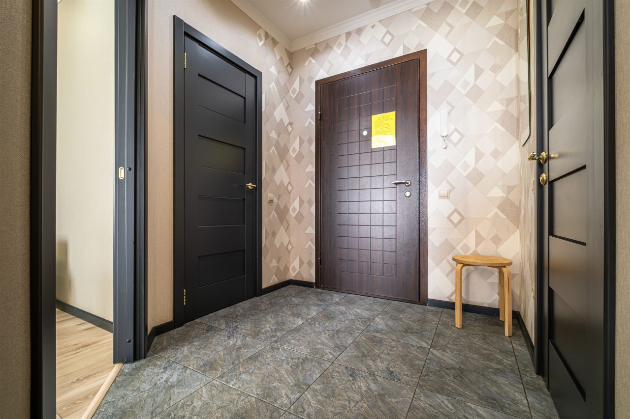 Апартаменты (1315), Апартаменты Домино