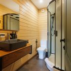 Душевая комната в спальне