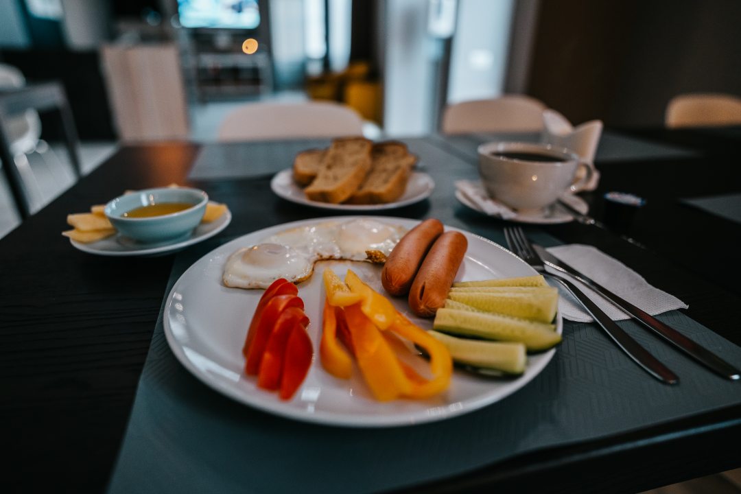 Континентальный завтрак, Мини-отель Былина