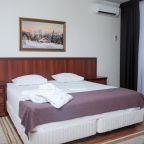 Апартаменты (Апартаменты 3-х комнатные 9 корпус), Пансионат София