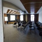 Конференц-зал, Отель Бугарь