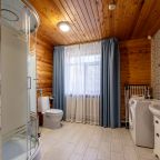 Коттедж (Однокомнатный Дом 5 с кухней и гостиной (Апартамент)), Парк-Отель Басовское