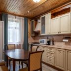 Коттедж (Двухкомнатный Дом 4 с кухней и гостиной (Апартамент)), Парк-Отель Басовское