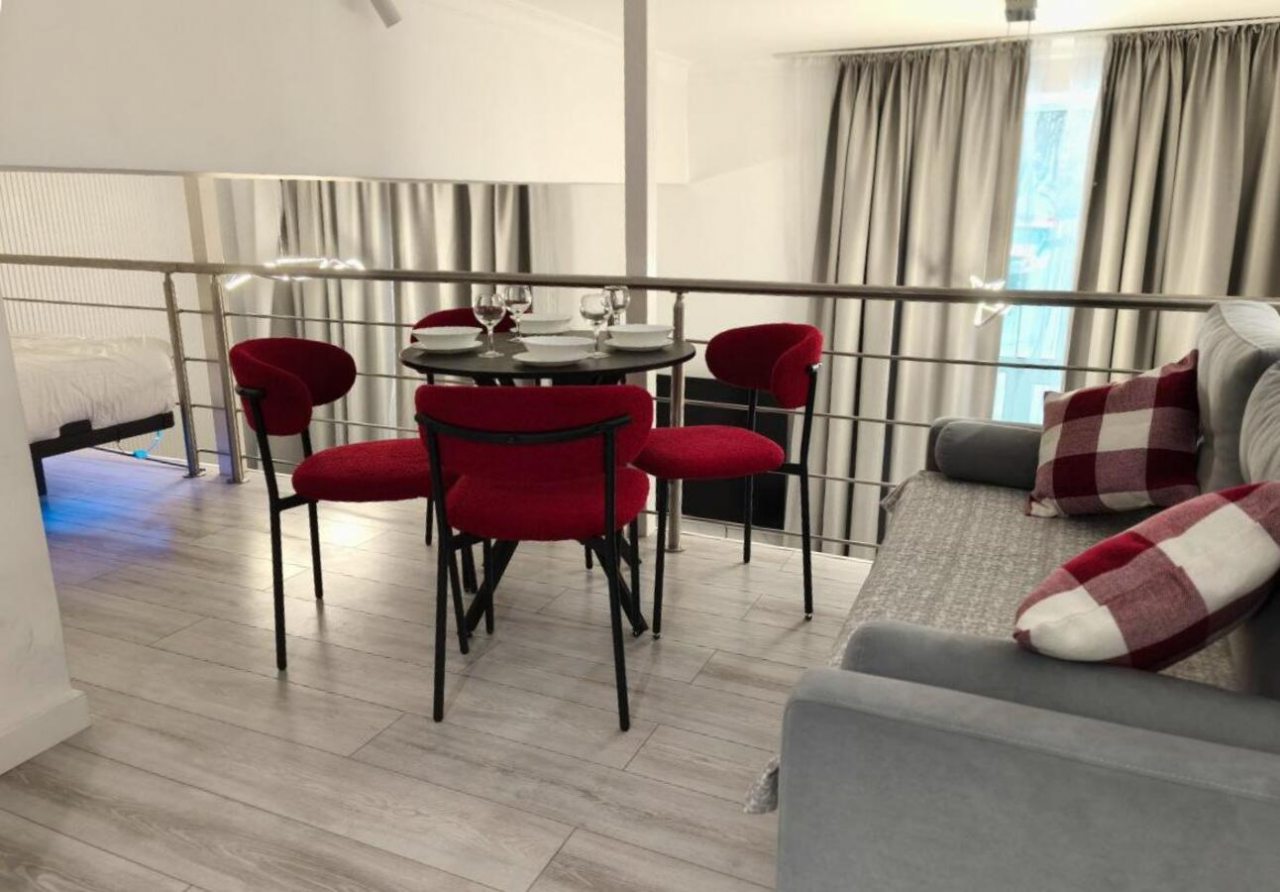 Трёхместный и более (Апартаменты для большой компании), Апарт-отель Loft на Окружной