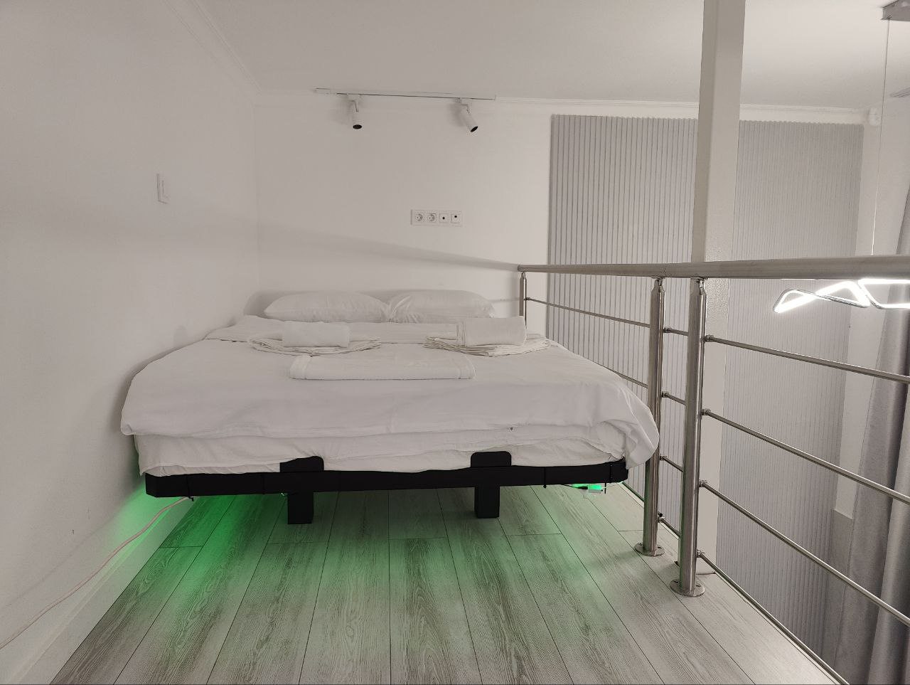 Трёхместный и более (Апартаменты для большой компании), Апарт-отель Loft на Окружной