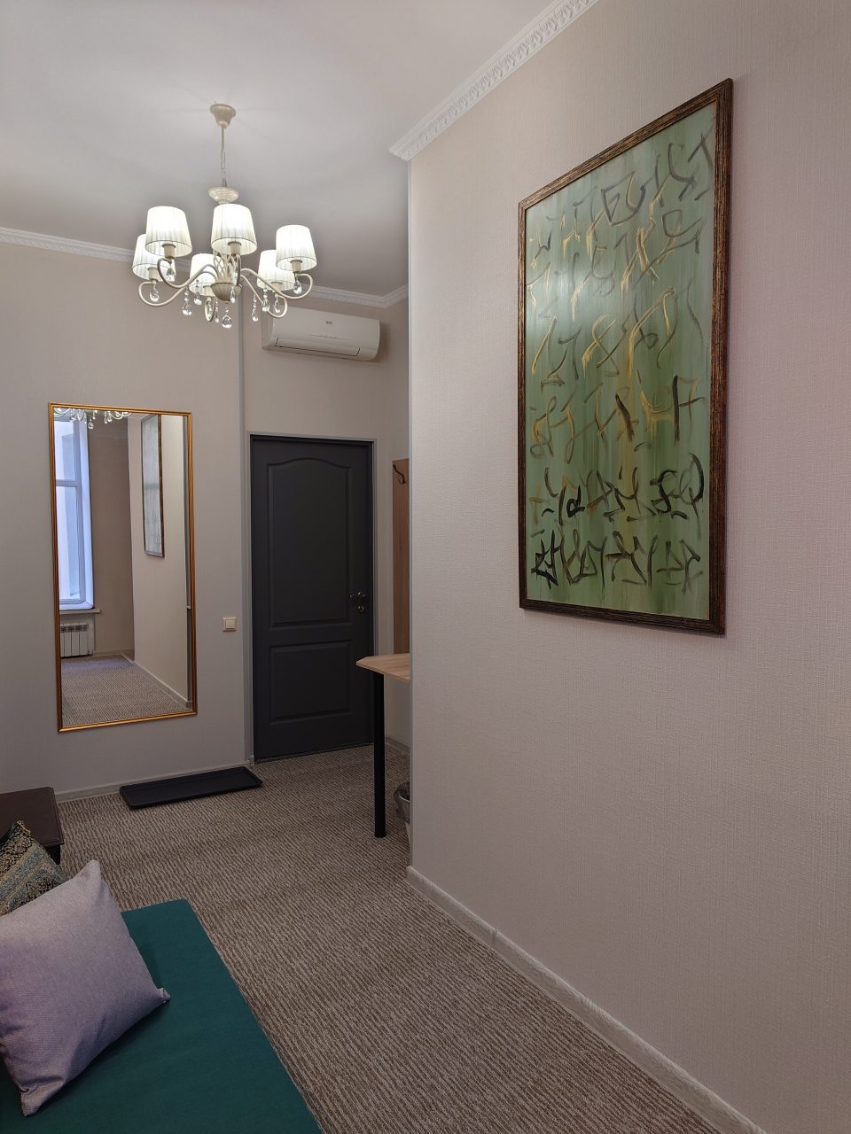 Апартаменты (Двухкомнатный номер с гостиной и видом во двор), Гостевые комнаты на Невском 47