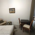 обеденный стол