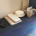 посуда в комнате