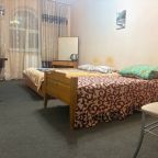 Семейный, Гостиница Арго