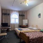 Семейный, Гостиница Арго