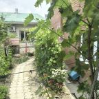 Студио (Студия 3), Гостевой дом На Прямой