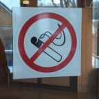 Курение на всей территории запрещено, Гостиница Твой