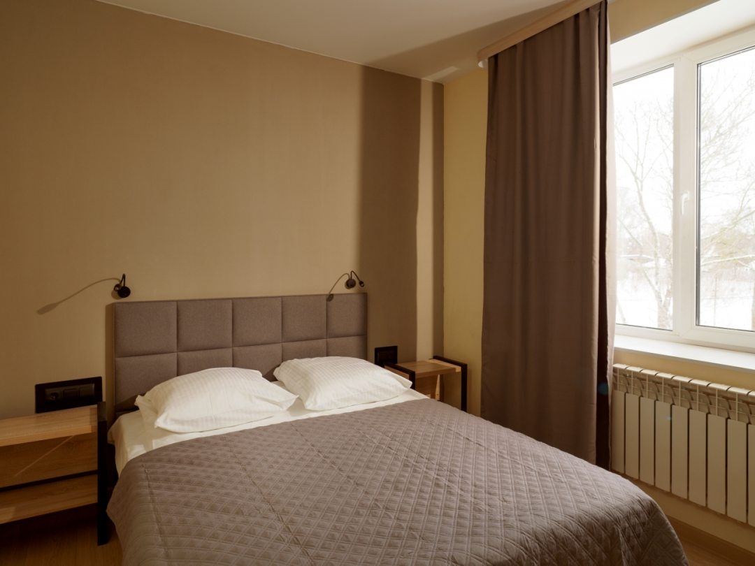 Одноместный (Одноместный номер с одной двуспальной кроватью) гостиницы Аскольд, Смоленск