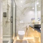 De Luxe (Улучшенный номер с кроватью размера «king-size»), Отель Питер