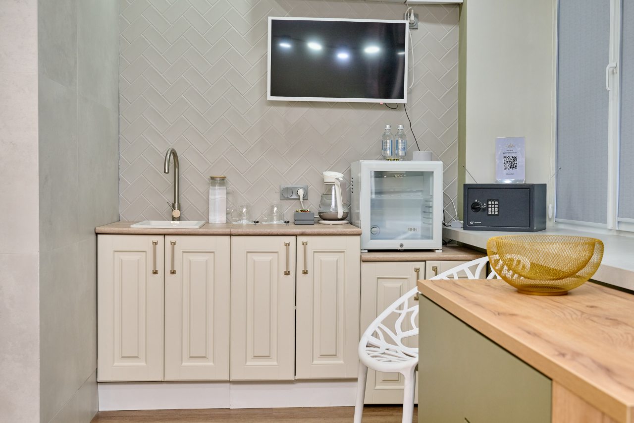 De Luxe (Улучшенный номер с кроватью размера «king-size»), Отель Питер