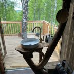 Шале (Дом на дереве с горячей купелью на 2 человек), Загородный отель Шале у воды