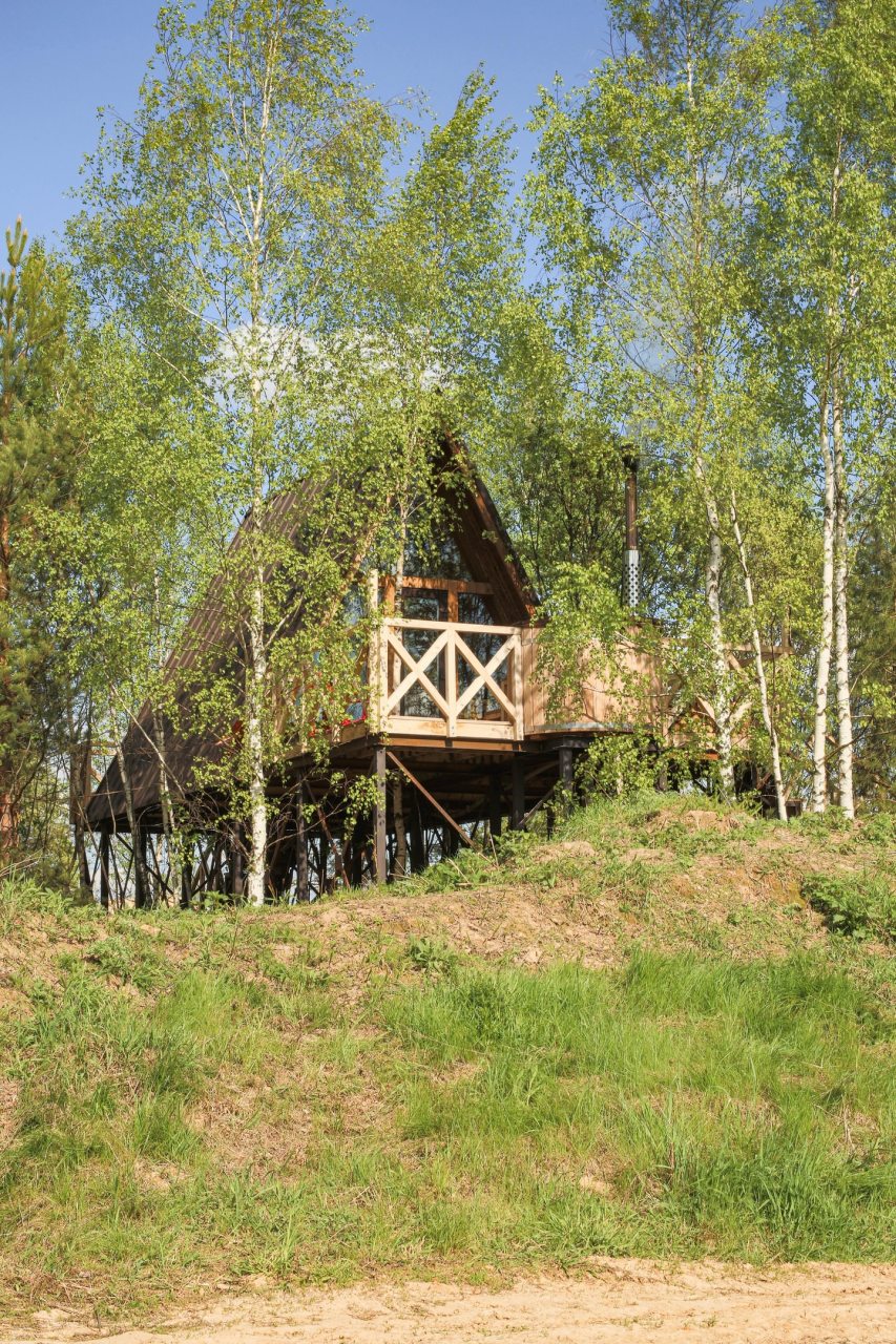 Шале (ДОМ №12 ВЫСОТНЫЙ ДОМ А-ФРЕЙМ), Глэмпинг На краю земли