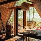 Шале (ДОМ №12 ВЫСОТНЫЙ ДОМ А-ФРЕЙМ), Глэмпинг На краю земли