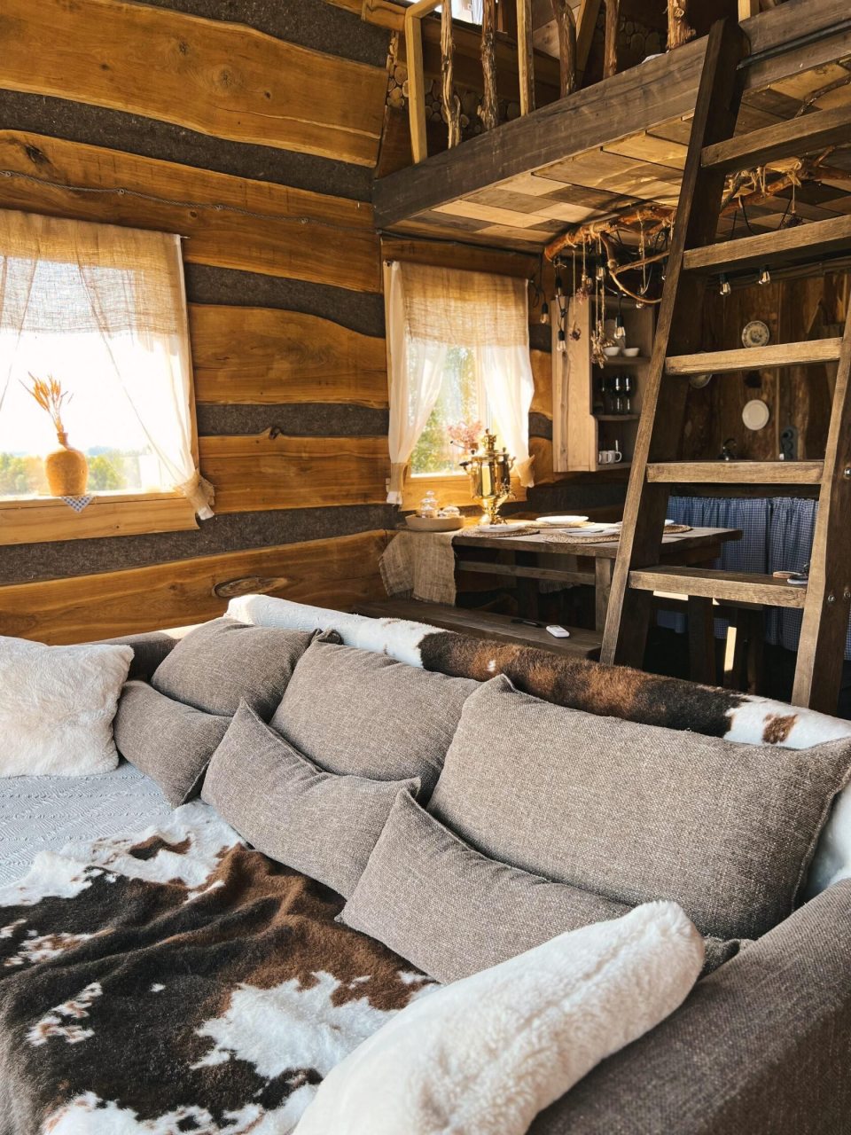 Шале (ДОМ №13 ГОСТЕВОЙ АМБАР), Глэмпинг На краю земли