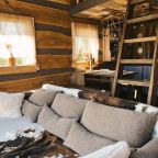 Шале (ДОМ №13 ГОСТЕВОЙ АМБАР), Глэмпинг На краю земли