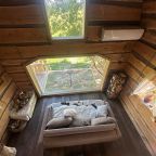 Шале (ДОМ №14 ГОСТЕВОЙ АМБАР), Глэмпинг На краю земли