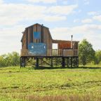 Шале (ДОМ №15 ГОСТЕВОЙ АМБАР), Глэмпинг На краю земли