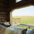 Шале (ДОМ №15 ГОСТЕВОЙ АМБАР), Глэмпинг На краю земли