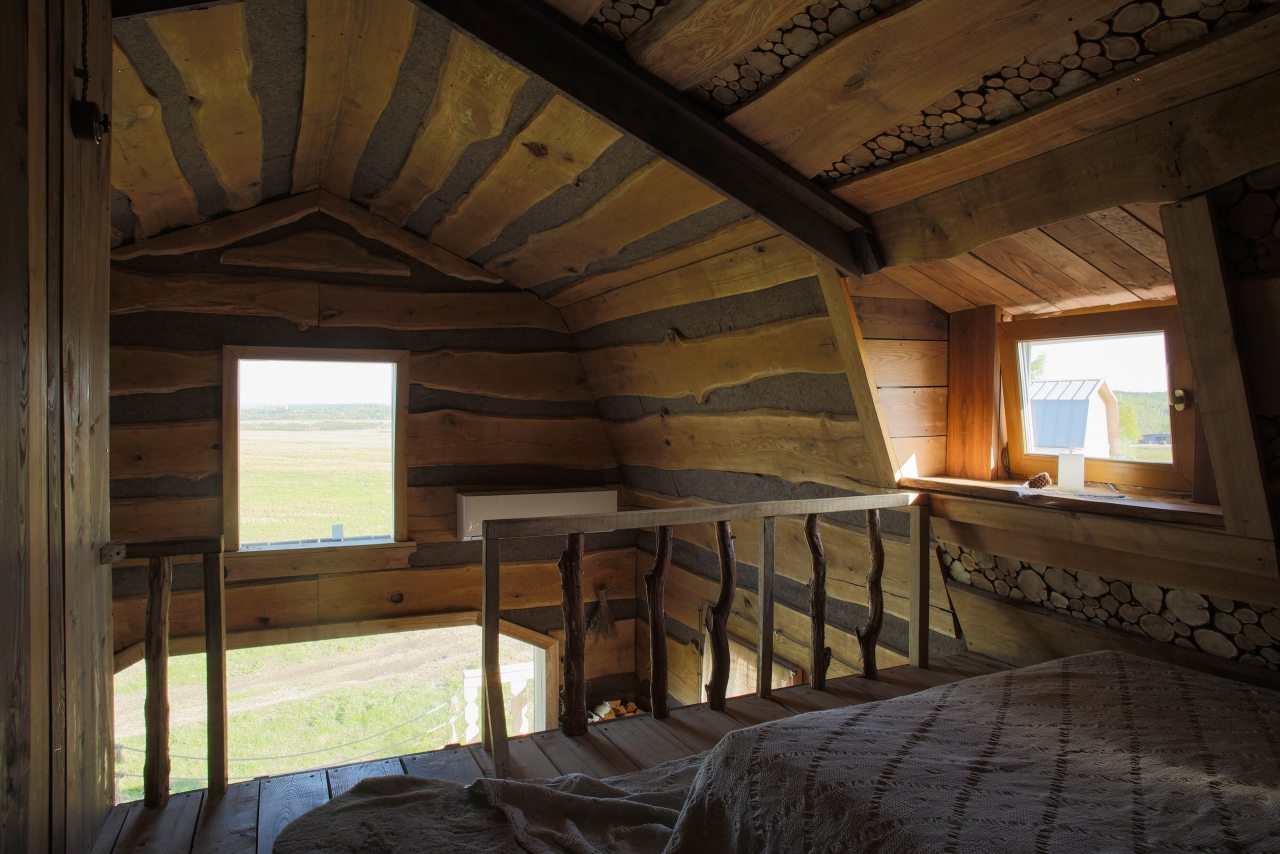 Шале (ДОМ №15 ГОСТЕВОЙ АМБАР), Глэмпинг На краю земли