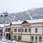 Трехместный (Трехместный), Отель Astra
