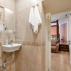 De Luxe (Делюкс с видом на Невский проспект(РЕМОНТ ФАСАДА до 01.10.25)), Отель АпартПейдж Невский