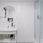 Полулюкс, Boogel Woogel Bar & Hotel Rosa Khutor