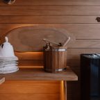 Трёхместный и более (Трехкомнатный стандарт с джакузи на террасе и видом на горы), Boogel Woogel Bar & Hotel Rosa Khutor