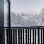Вид на горы, Boogel Woogel Bar & Hotel Rosa Khutor