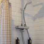 Бунгало (С террасой 2-я линия), Чепош парк Отель Алтай