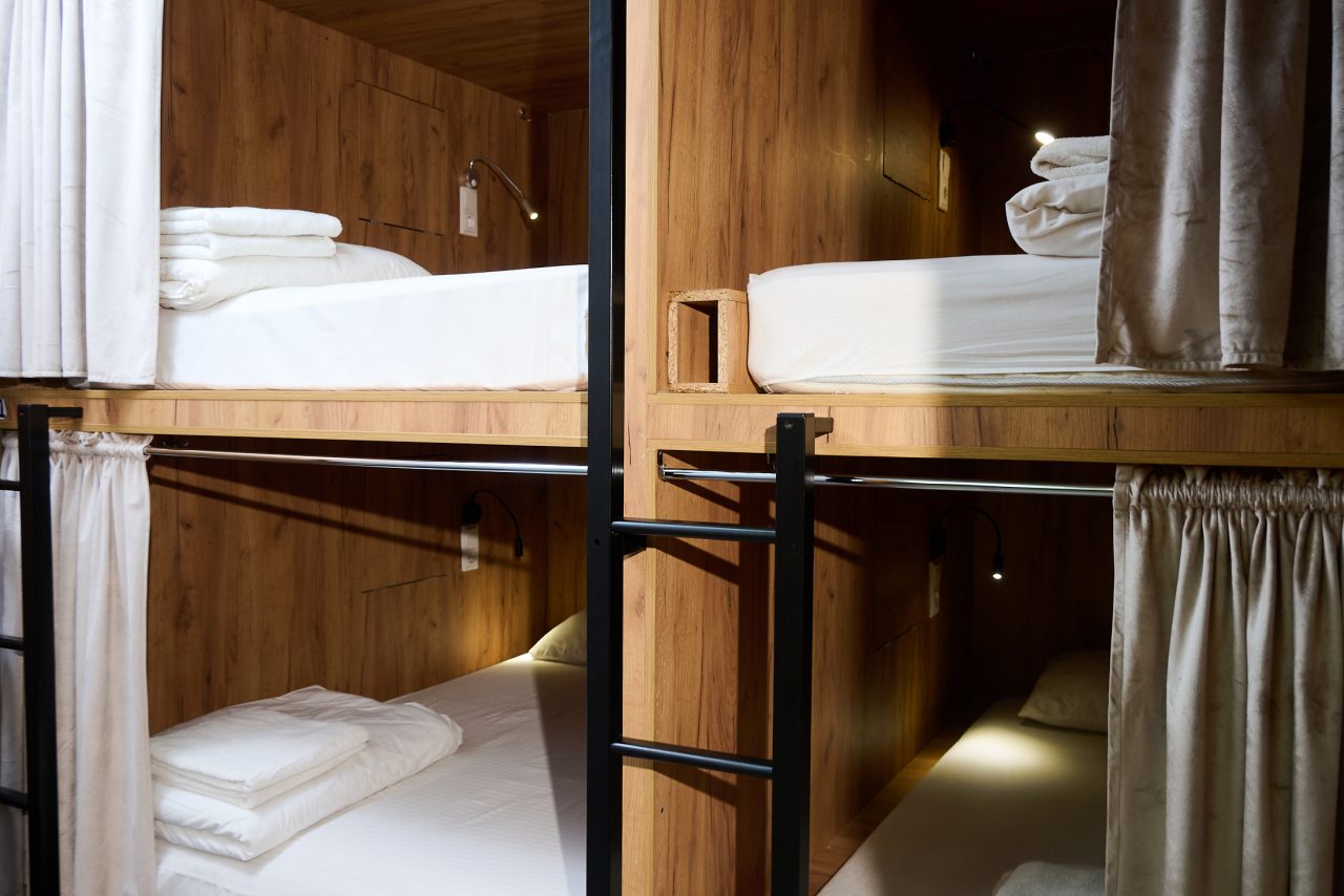 Полутора спальная двухярусная кровать 80х200.