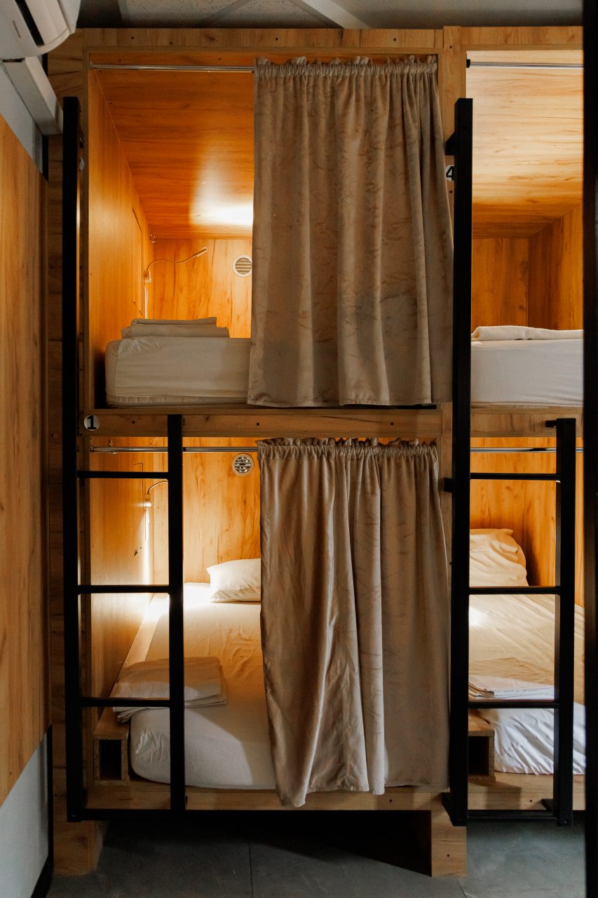 Полутора спальная двухярусная кровать 80х200.