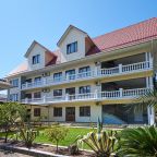 Своя ухоженная территория, Отель Ellis by Sun City Hotels