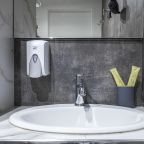Апартаменты, Апарт-отель М28