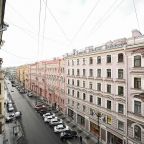 Апартаменты (Студия №3), Апартаменты 1912 у Аничкова моста