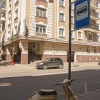Парковка, Меблированные комнаты Ленинградское время