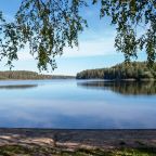 Песчаный пляж с пологим входом