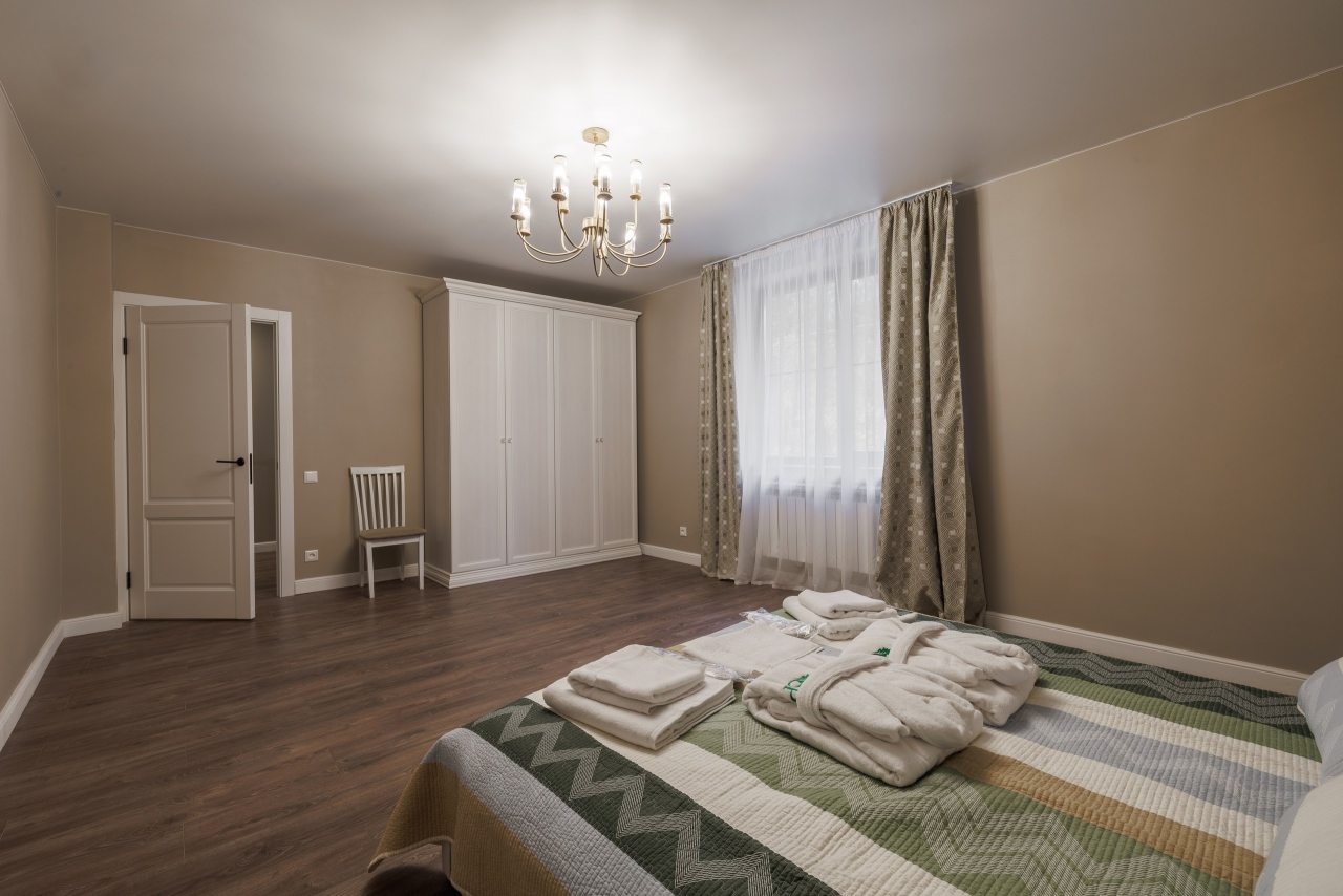 Люкс (Вилла на реке), База отдыха Sherwood Park Hotel