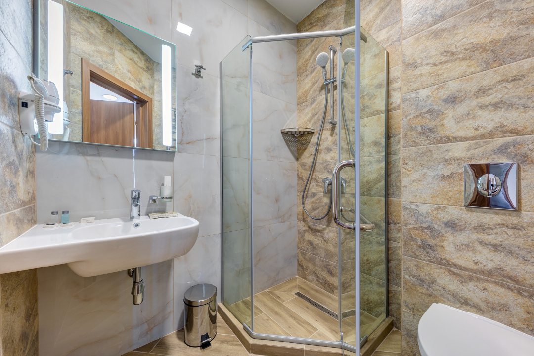 Собственная ванная комната, Бутик-Отель Атлантида