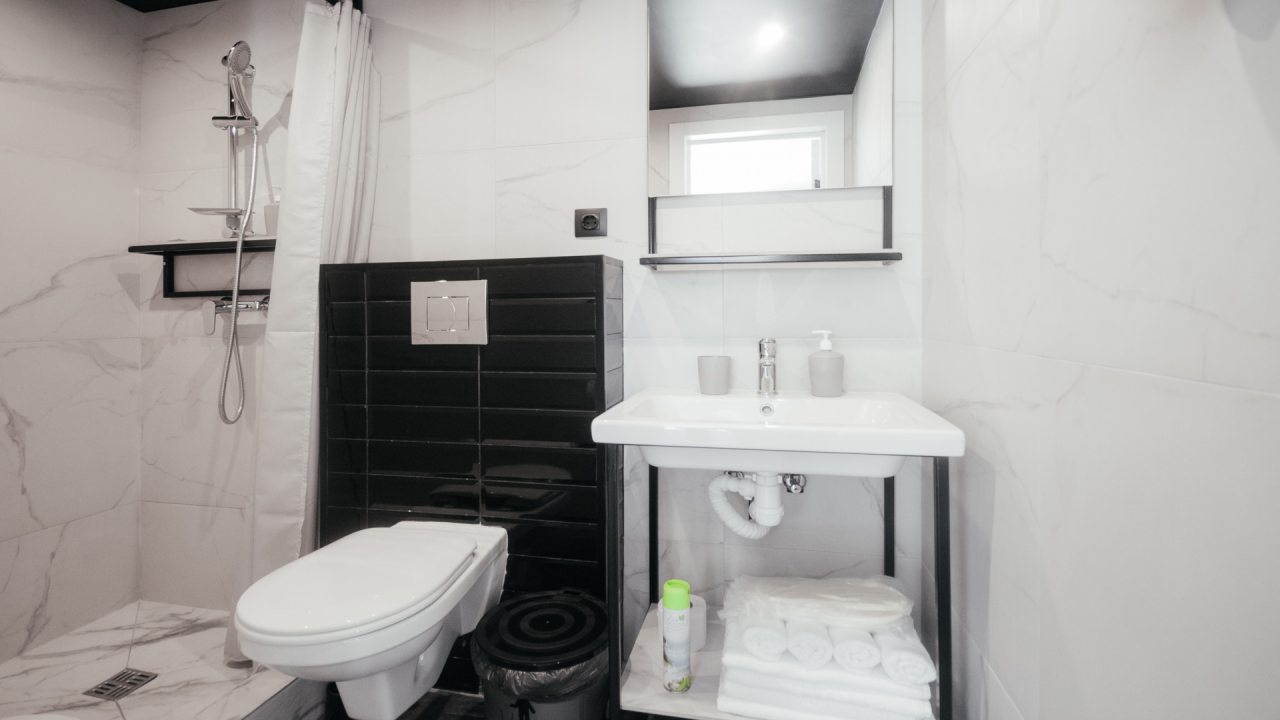 Двухуровневая студия с отдельным входом